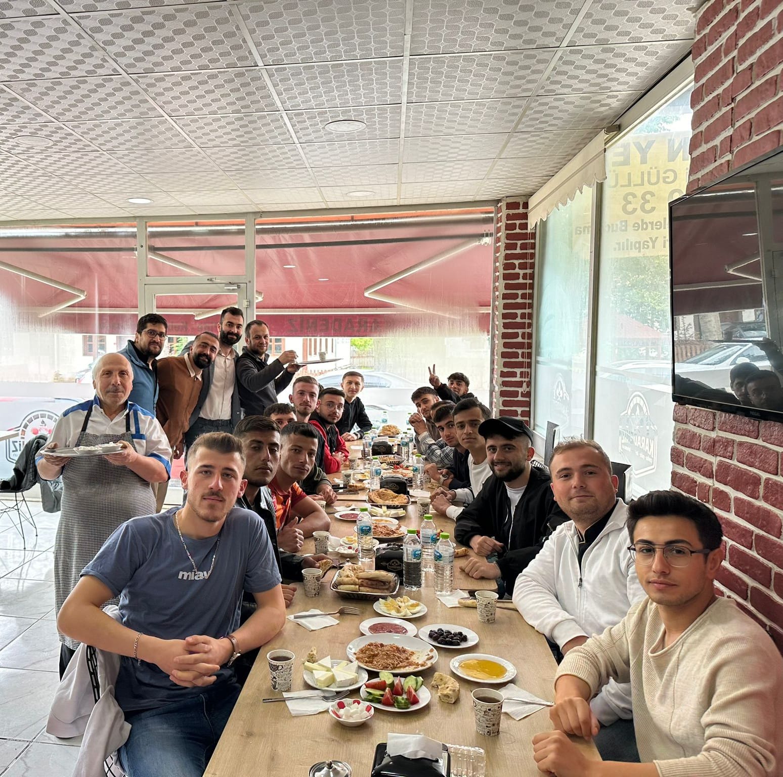 Futbol Takımımıza Motivasyon Kahvaltısı
